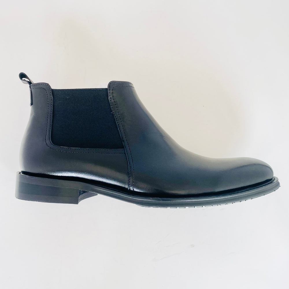 
                  
                    Chelsea Boot
                  
                